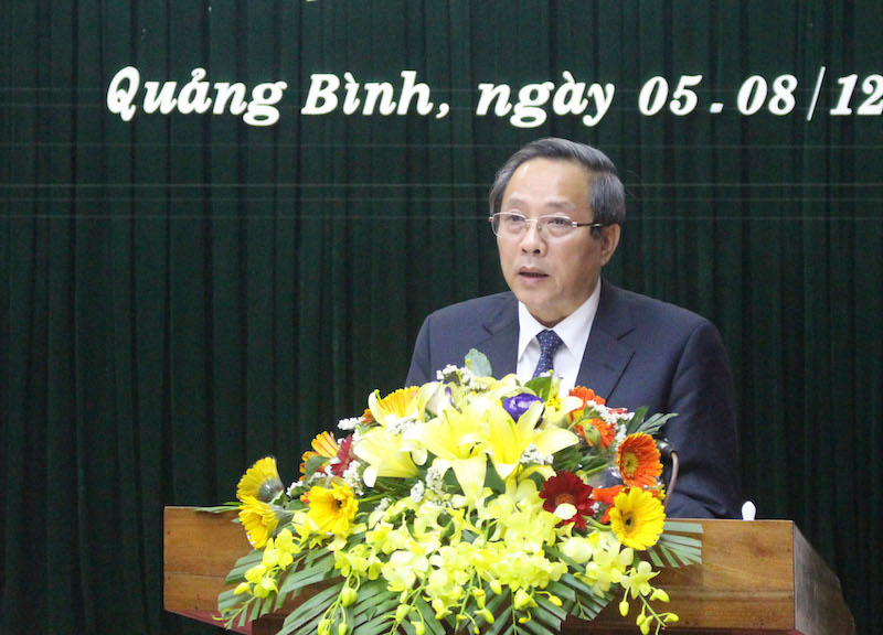 Đồng chí Chủ tịch HĐND tỉnh phát biểu bế mạc kỳ họp