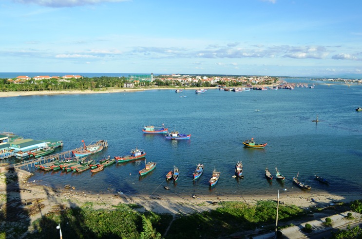 Nước biển ven bờ ở Quảng Bình vẫn ở ngưỡng an toàn.