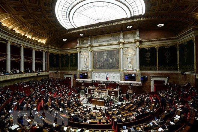Toàn cảnh một phiên họp Quốc hội Pháp ở thủ đô Paris1. (Nguồn: AFP/TTXVN)