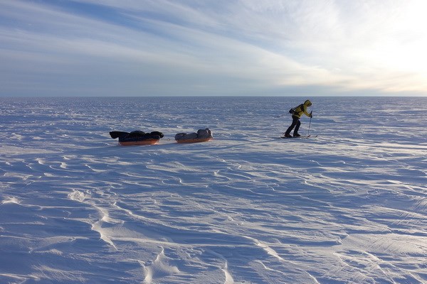 Colin O Brady độc hành xuyên Nam Cực không cần trợ giúp. (Nguồn: businessinsider.com)