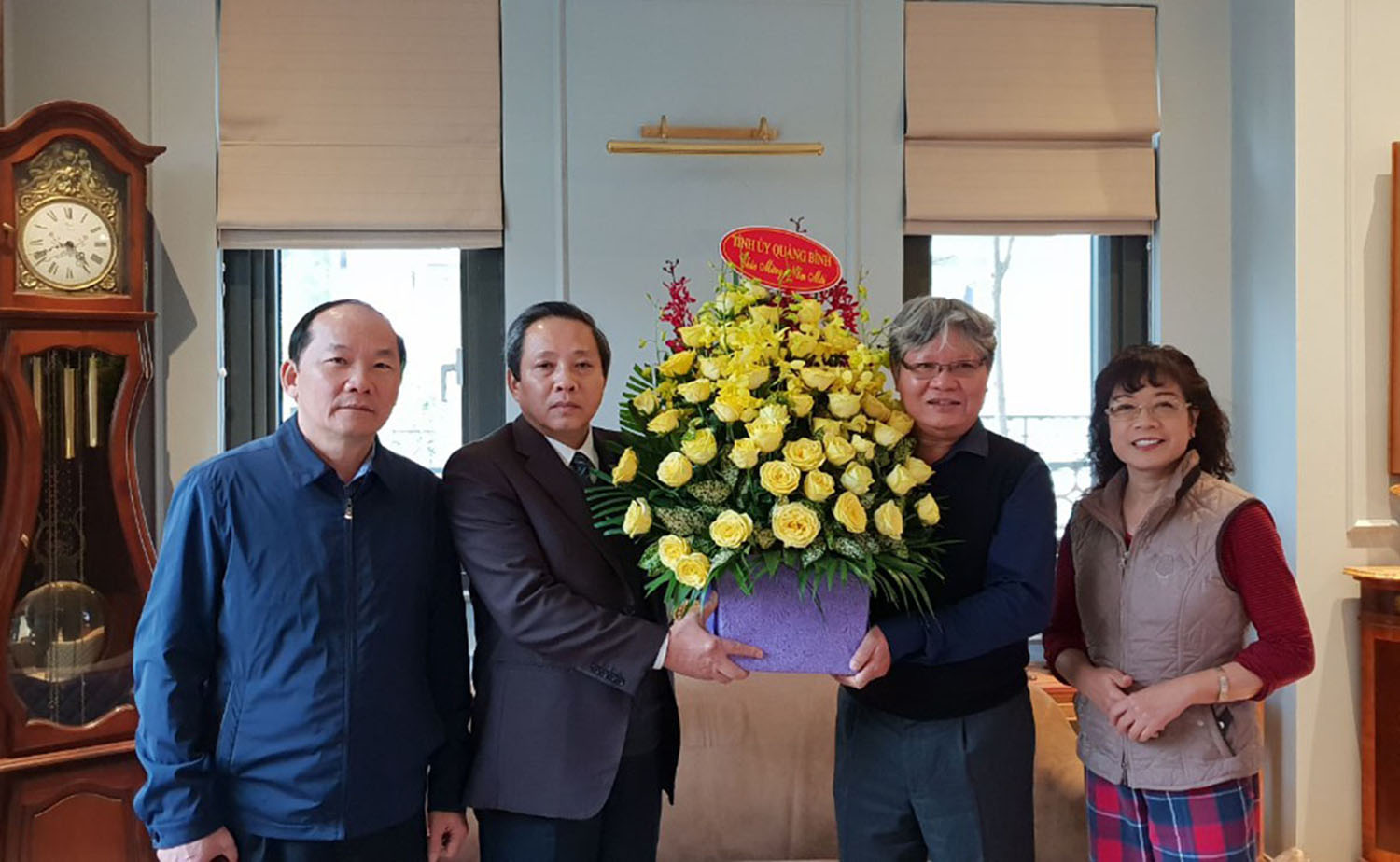 Đồng chí Bí thư Tỉnh uỷ Hoàng Đăng Quang thăm và chúc tết gia đình đồng chí Hà Hùng Cường