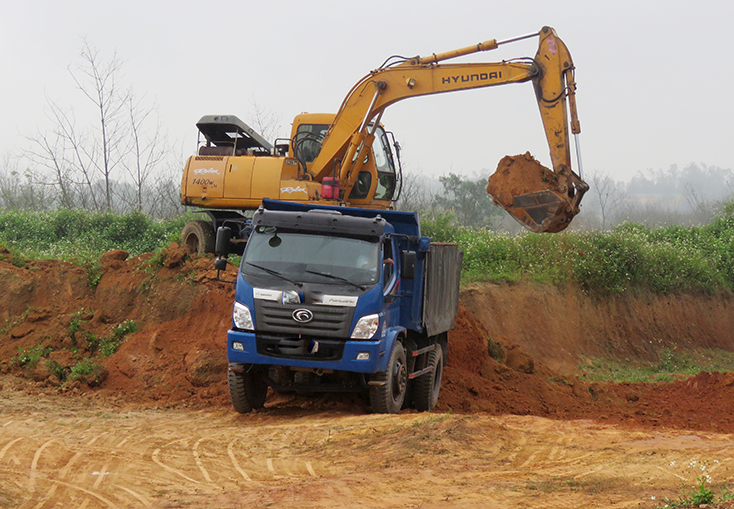 Tình trạng khai thác đất trái phép vẫn diễn ra tại một số địa phương trên địa bàn huyện Bố Trạch.