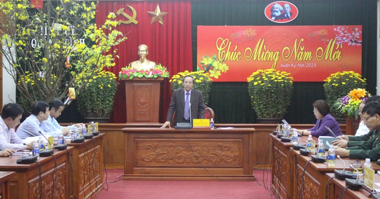   Đồng chí Bí thư Tỉnh uỷ Hoàng Đăng Quang phát biểu chỉ đạo tại buổi họp