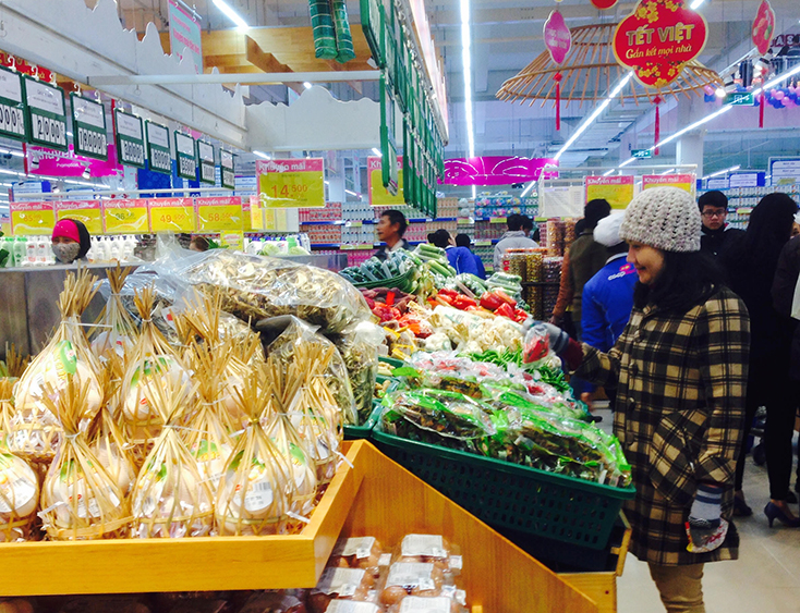 Các sản phẩm hàng Việt Nam chất lượng cao luôn được người tiêu dùng Quảng Bình lựa chọn trong dịp Tết Nguyên đán.