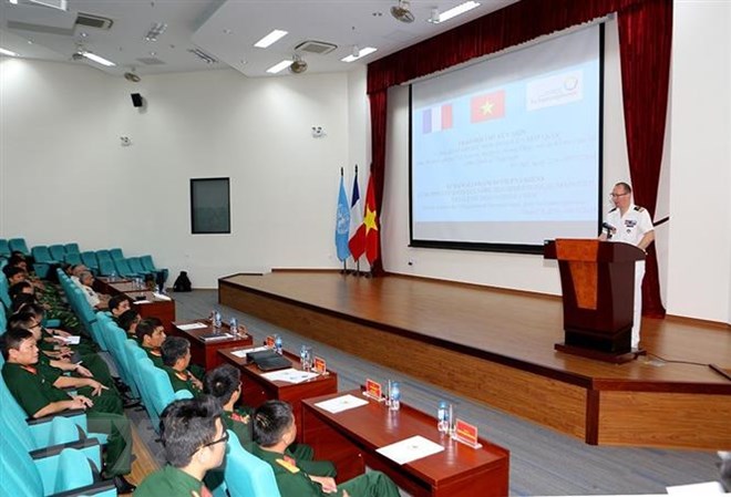 Trao đổi chuyên môn Công binh Gìn giữ hòa bình Liên hợp quốc giữa Bộ Quốc phòng Việt Nam và Bộ Quốc phòng Pháp ngày 25-6-2018. (Ảnh: Dương Giang/TTXVN)