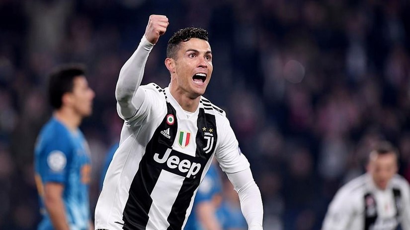 Ronaldo tỏa sáng với cú hat-trick.