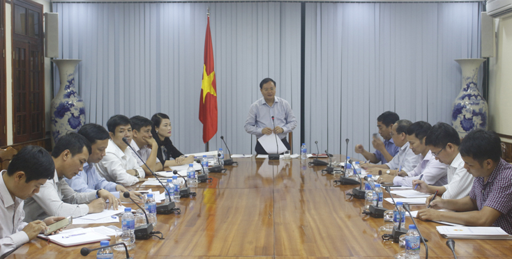 Đồng chí Lê Minh Ngân, Phó Chủ tịch UBND tỉnh kết luận cuộc họp.