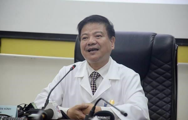  Giáo sư Nguyễn Văn Kính – Giám đốc Bệnh viện Bệnh Nhiệt đới Trung ương. (Ảnh: PV/Vietnam+)