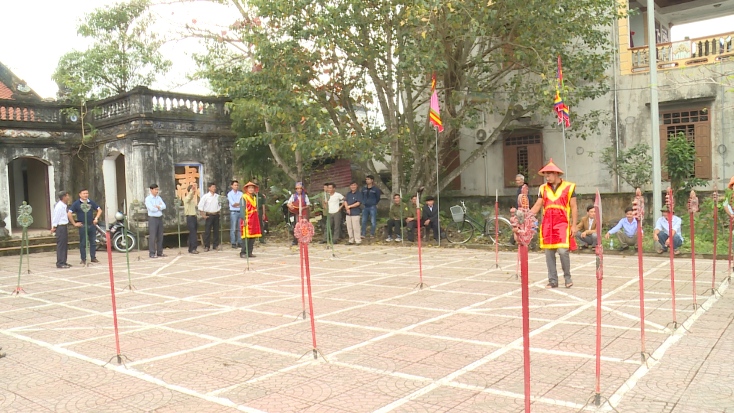 Thị xã Ba Đồn tổ chức nhiều hoạt động bảo tồn các giá trị văn hóa truyền thống thông qua các trò chơi dân gian.