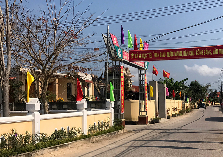 Khởi sắc nông thôn mới tại KDC kiểu mẫu Phan Xá, xã Xuân Thủy, huyện Lệ Thủy.