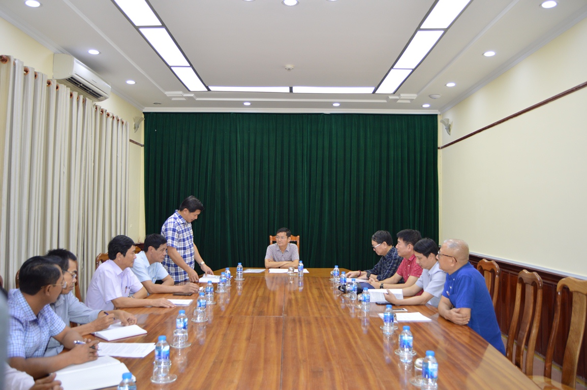 Buổi công bố Quyết định thành lập Hội đồng thẩm định tác phẩm Cuộc vận động sáng tác ca khúc về Quảng Bình.