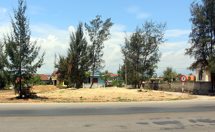 Lô đất tại thôn Đông Phú, xã Quang Phú có giá 2,7 tỷ đồng năm 2016 được giới đầu tư BĐS Hà Nội ra giá 23 tỷ đồng năm 2019.