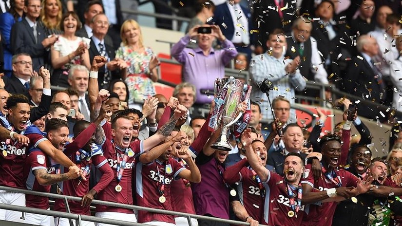   Aston Villa giành vé lên Premier League.