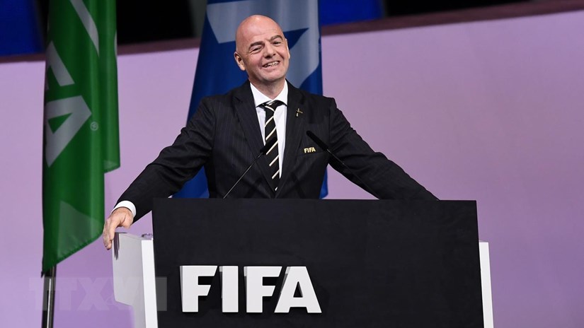   Ông Gianni Infantino sau khi tái đắc cử nhiệm kỳ 2 chức Chủ tịch FIFA. (Ảnh: AFP/TTXVN)