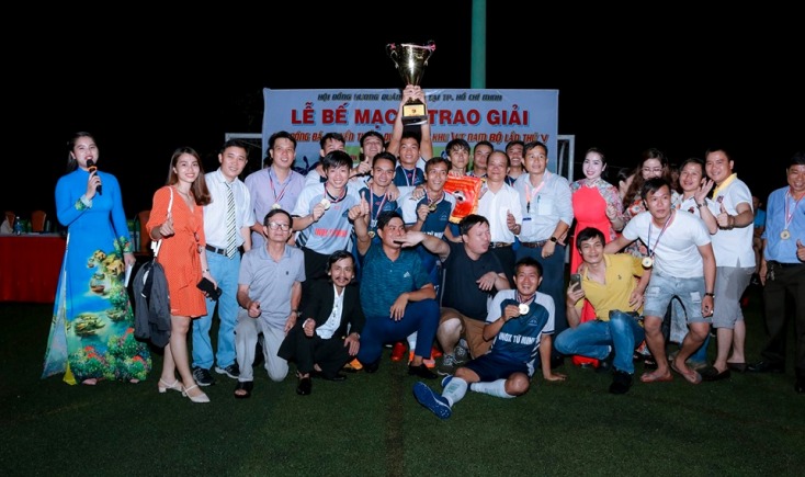 Đội bóng Inox Tứ Minh đoạt chức vô địch Giải bóng đá Quảng Bình Cup 2019