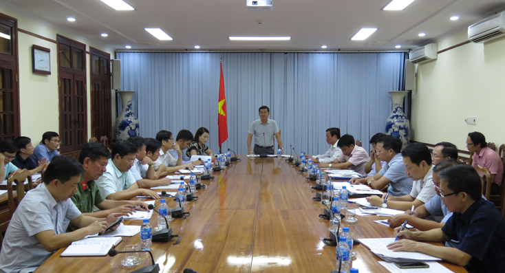 Đồng chí Trần Tiến Dũng, Tỉnh ủy viên, Phó Chủ tịch UBND tỉnh, Trưởng BCĐ các kỳ thi năm 2019 kết luận cuộc họp.