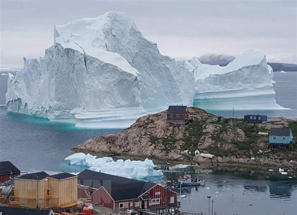  Băng trên đảo Greenland. (Nguồn: AFP/TTXVN)