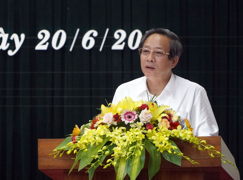 Đồng chí Bí thư Tỉnh uỷ Hoàng Đăng Quang phát biểu tại buổi gặp mặt