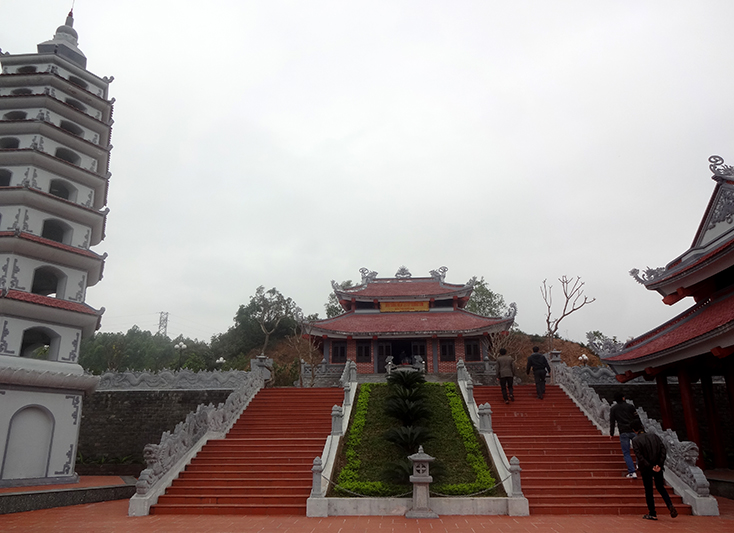Du lịch tâm linh trên địa bàn huyện Quảng Ninh có những chuyển biến tích cực. Ảnh: Đ.Vân