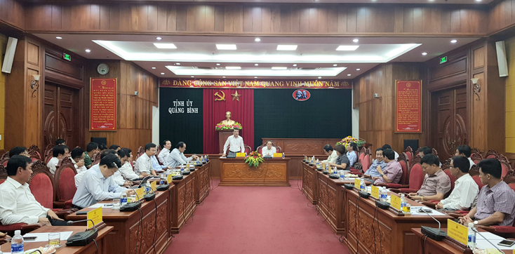 Đồng chí Lê Minh Hưng, Ủy viên Trung ương Đảng, Thống đốc NHNN Việt Nam phát biểu kết luận buổi làm việc.