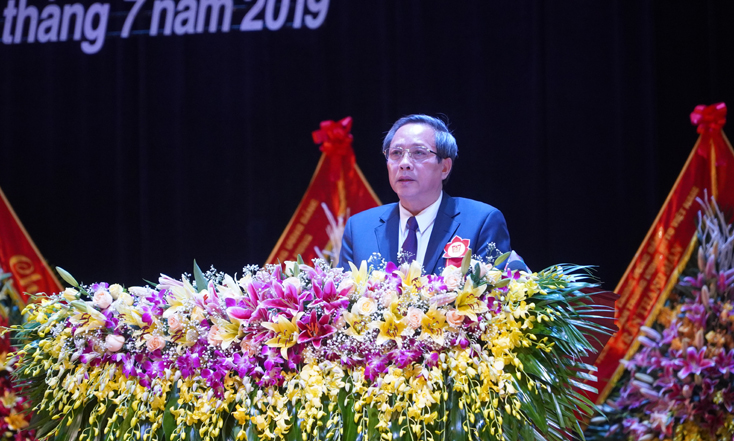 Đồng chí Hoàng Đăng Quang, Ủy viên Trung ương Đảng, Bí thư Tỉnh ủy, Chủ tịch HĐND tỉnh phát biểu  tại lễ kỷ niệm.