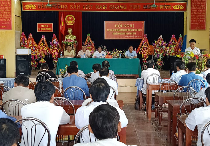 Đại biểu HĐND tỉnh tiếp xúc cử tri huyện Quảng Trạch sau kỳ họp thứ 10