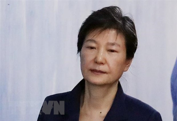 Cựu Tổng thống Hàn Quốc Park Geun-hye tới tòa án ở Seoul, Hàn Quốc. (Nguồn: Yonhap/TTXVN)