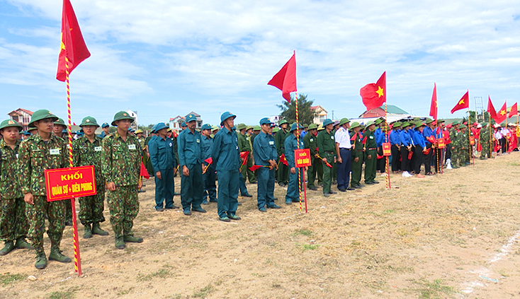 Các lực lượng của thị xã Ba Đồn tham gia cuộc diễn tập