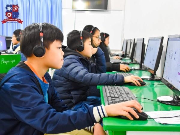 Bộ Giáo dục đặt mục tiêu nâng cao chất lượng dạy và học ngoại ngữ trong năm học mới. (Ảnh: PV/Vietnam+)
