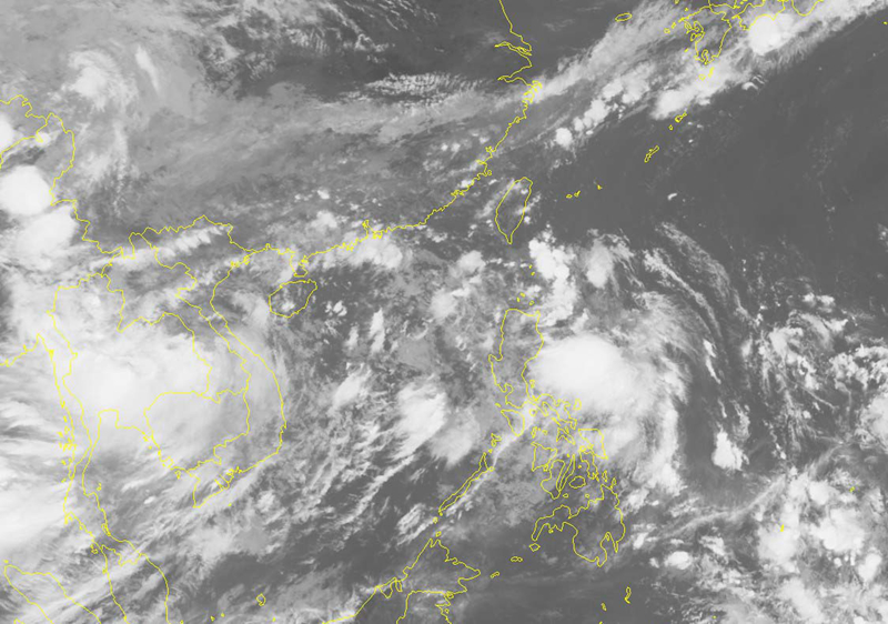 Bão số 4 đã suy yếu thành Áp thấp nhiệt đới khi vào bờ.