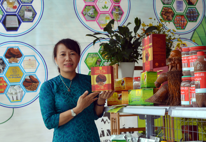 Nấm sạch Tuấn Linh- một trong những sản phẩm có thương hiệu gắn với định hướng phát triển của huyện Bố Trạch