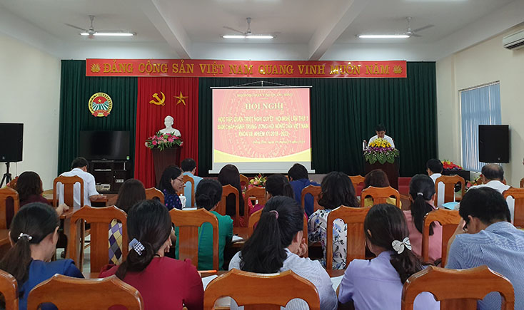 Toàn cảnh hội nghị học tập, quán triệt Nghị quyết Hội nghị Ban chấp hành Trung ương Hội Nông dân Việt Nam, khoá VII