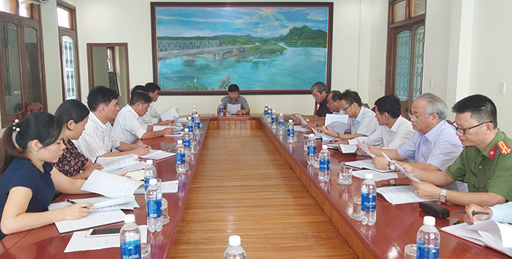 UBND huyện Quảng Ninh họp bàn triển khai phương án cưỡng chế.