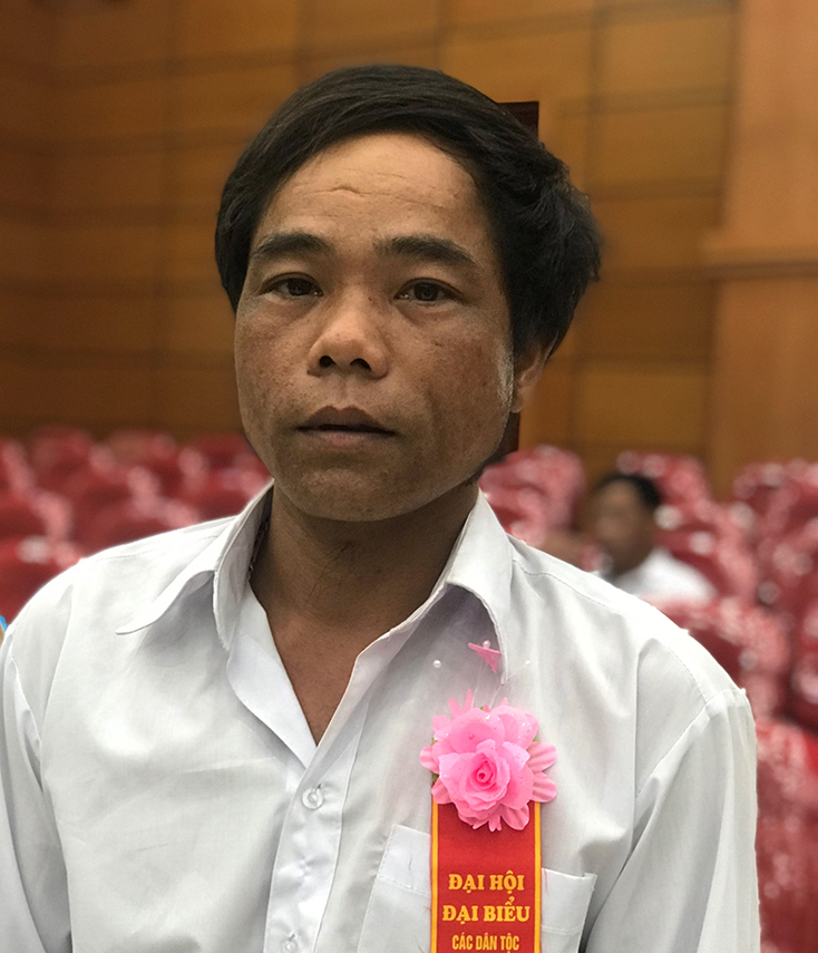 Ông Hồ Nam, người có uy tín tiêu biểu của dân tộc Vân Kiều huyện Quảng Ninh.