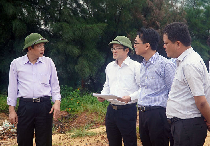 Đồng chí Bí thư Tỉnh ủy kiểm tra tiến độ các dự án tại xã Quang Phú