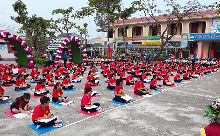 Trường THCS Nguyễn Hàm Ninh tăng cường các hoạt động ngoại khóa, trải nghiệm cho học sinh.