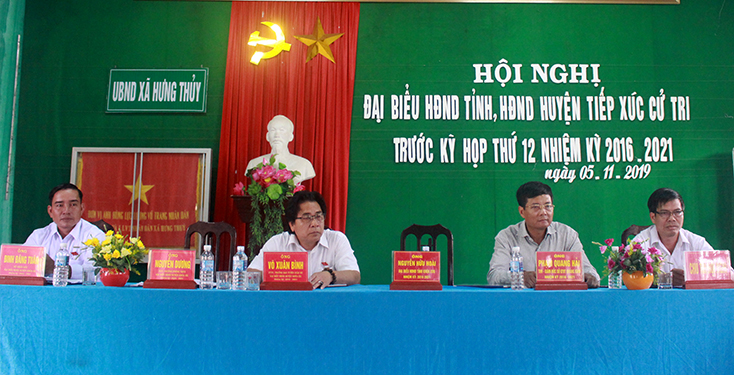 Đại biểu HĐND tỉnh tiếp xúc với cử tri huyện Lệ Thủy.