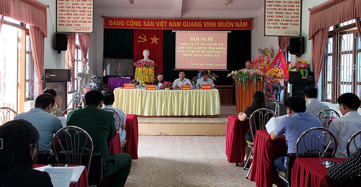 Đại biểu HĐND tỉnh tiếp xúc cử tri thị xã Ba Đồn tại phường Ba Đồn.