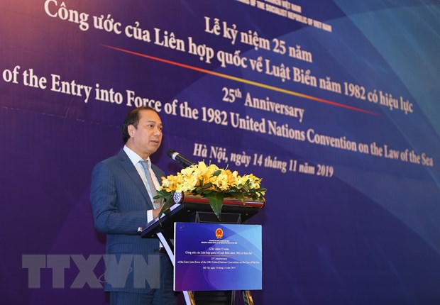 Thứ trưởng Bộ Ngoại giao Nguyễn Quốc Dũng đánh giá giá trị của Công ước trong việc duy trì trật tự trên biển và những đóng góp của Việt Nam trong thực thi Công ước. (Ảnh: Dương Giang/TTXVN)