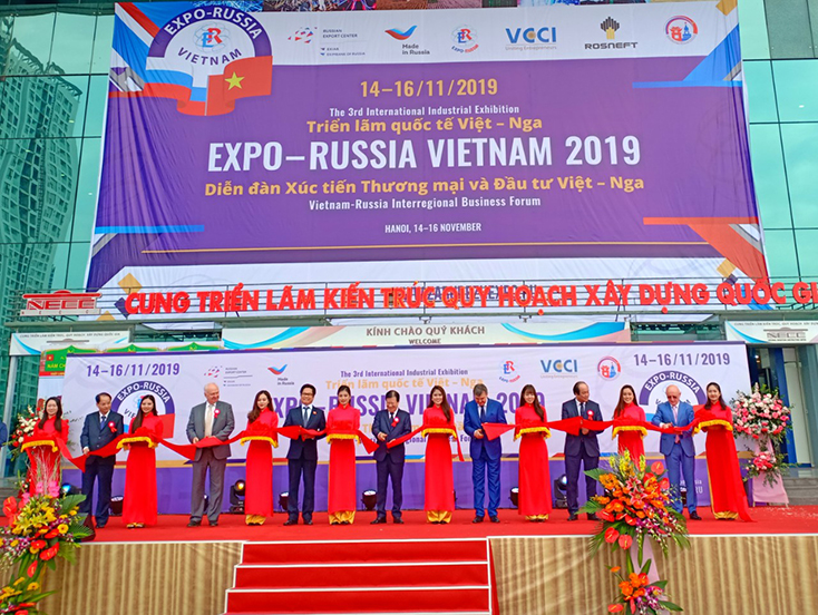 Lễ cắt băng khai mạc triển lãm quốc tế Việt - Nga năm 2019