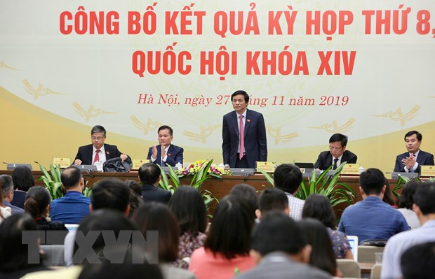 Tổng Thư ký, Chủ nhiệm Văn phòng Quốc hội Nguyễn Hạnh Phúc chủ trì họp báo. (Ảnh: Dương Giang/TTXVN)