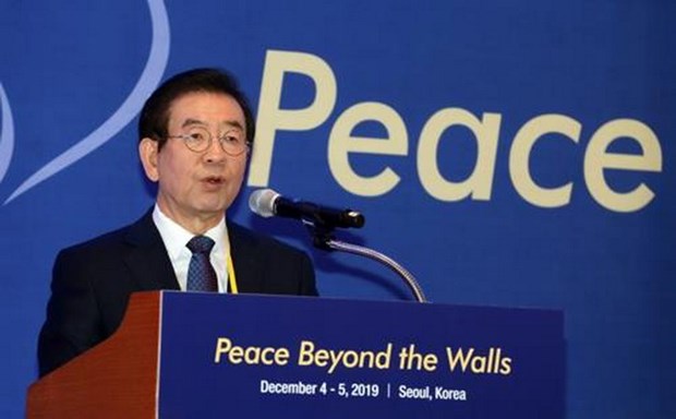 Thị trưởng Seoul Park Won-Soon phát biểu khai mạc trong Hội nghị Hòa bình Seoul 2019 tại một khách sạn ở Seoul vào ngày 4-12-2019. (Nguồn: Yonhap)