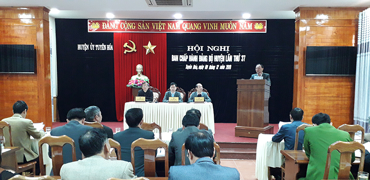 Hội nghị BCH Đảng bộ huyện Tuyên Hóa lần thứ 37