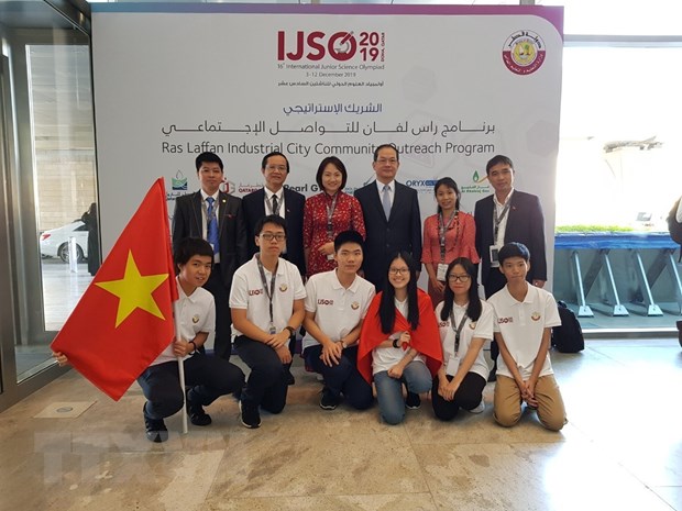 Đoàn học sinh Việt Nam tại lễ khai mạc Kỳ thi Olympic Khoa học trẻ quốc tế IJSO 2019. (Nguồn: TTXVN)