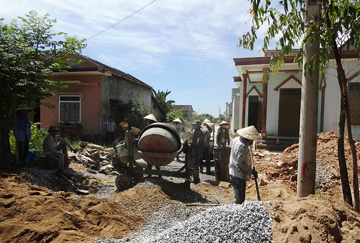 Nhờ được tăng cường công tác giám sát, phong trào xây dựng nông thôn mới ở Ba Đồn ngày càng đạt hiệu quả.   