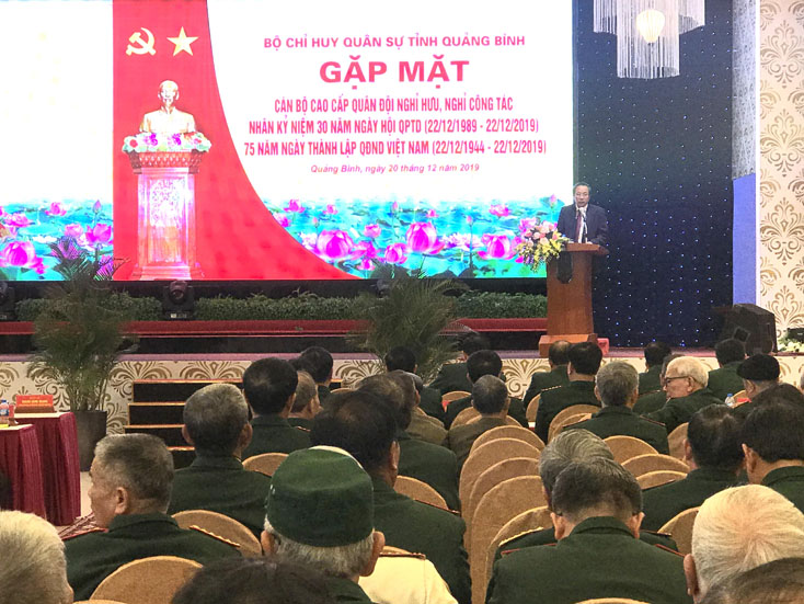 Đồng chí Bí thư Tỉnh ủy Hoàng Đăng Quang phát biểu tại buổi gặp mặt