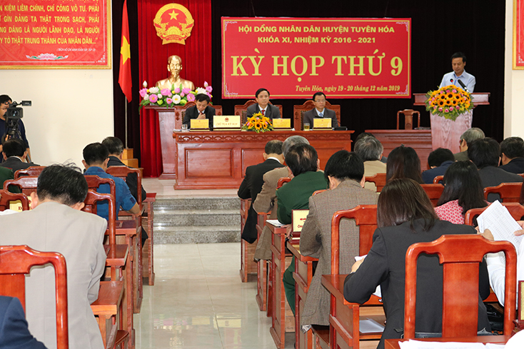 Kỳ họp thứ 9, HĐND huyện Tuyên Hóa khóa XI, nhiệm kỳ 2016 - 2020