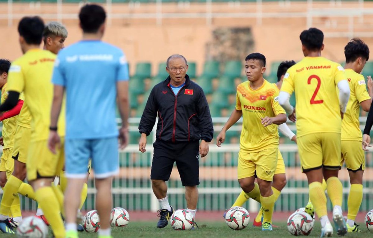 Huấn luyện viên Park Hang-seo chốt danh sách U23 Việt Nam gồm 25 cầu thủ trước ngày lên đường dự VCK U23 châu Á 2020. (Ảnh: VFF)