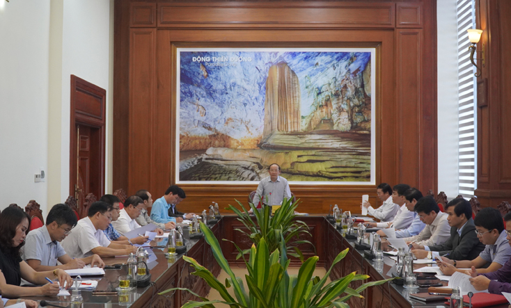Đồng chí Trần Xuân Vinh, Ủy viên Thường vụ Tỉnh ủy, Trưởng Ban Tổ chức Tỉnh ủy, Thường trực Ban Chỉ đạo tổ chức bộ máy và biên chế tỉnh kết luận cuộc họp.