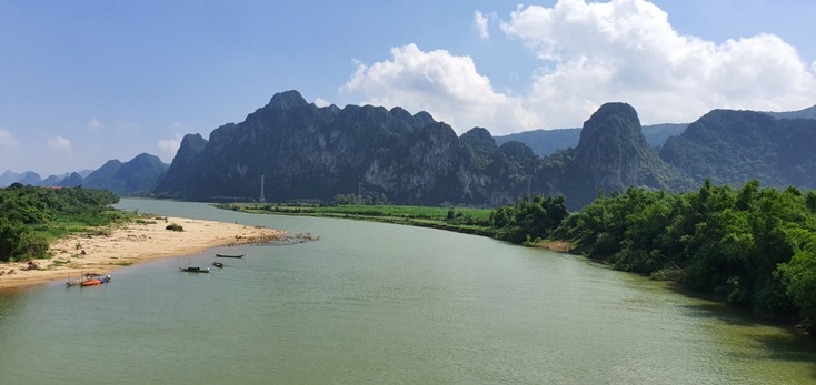 Vùng quê ven sông Gianh (quê hương của 2 VĐV Nguyễn Huy Hoàng và Hoàng Thị Ngọc) được xem là “mỏ vàng” mới để tìm kiếm các tài năng thể thao.